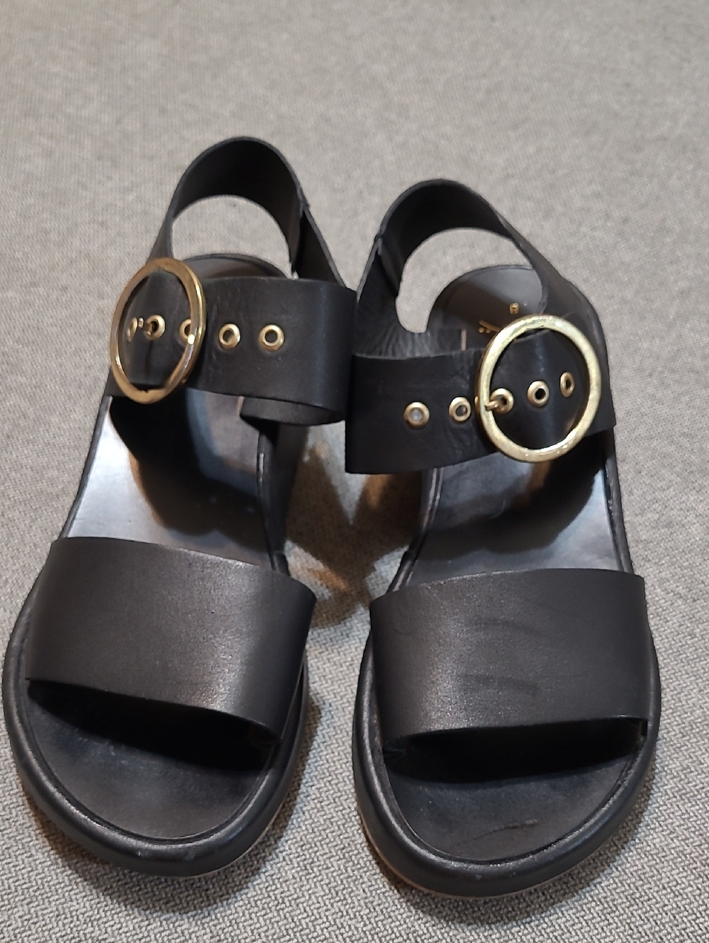 Beek Sandals
